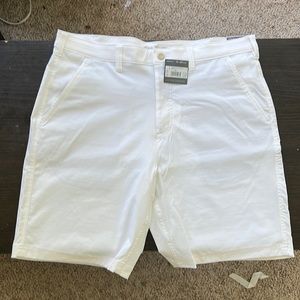 Eddie bauer guide chino shorts size 38